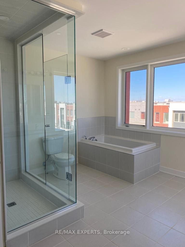 54 William Duncan Road Property Photo 12
