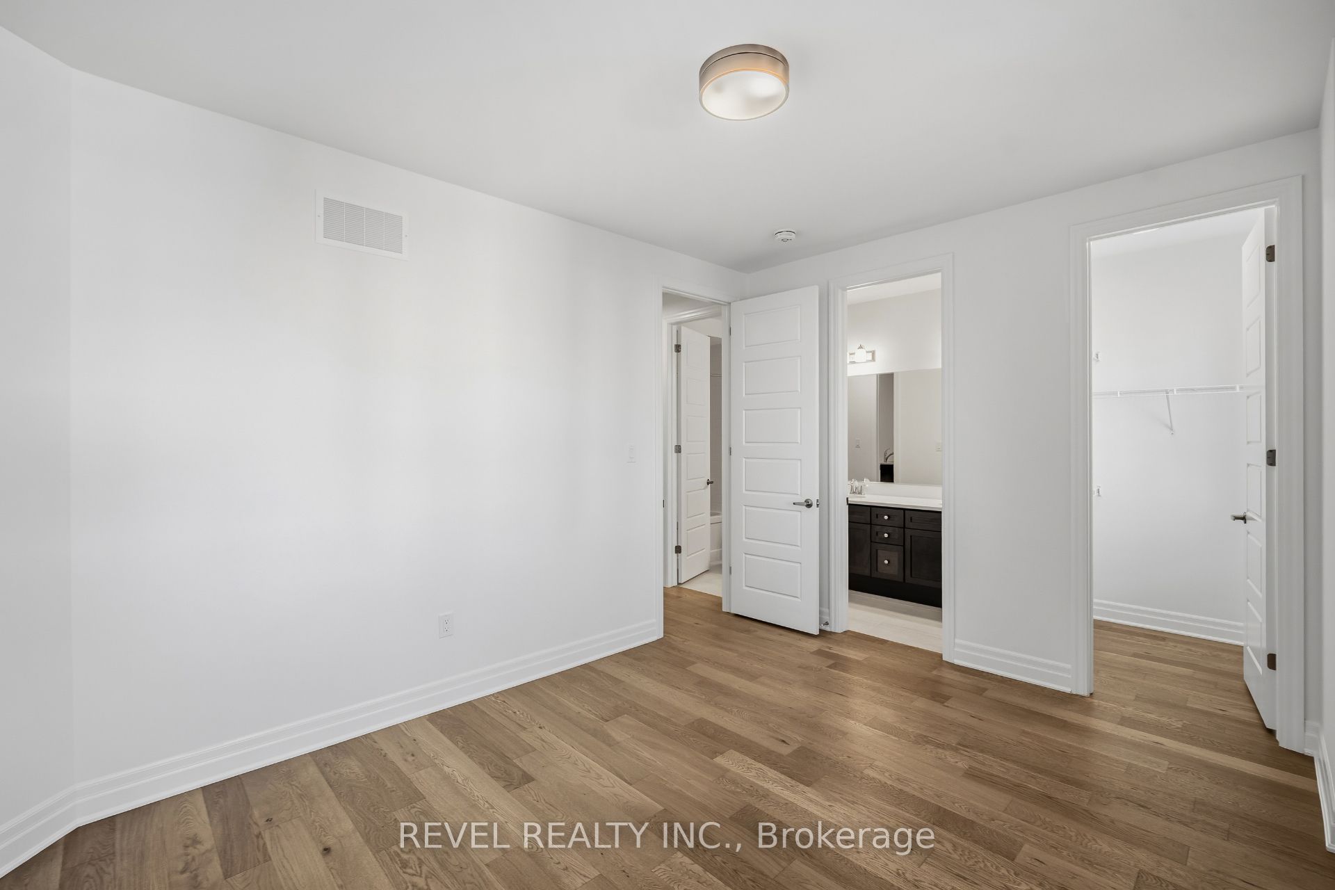 1154 Maverick Way Property Photo 32