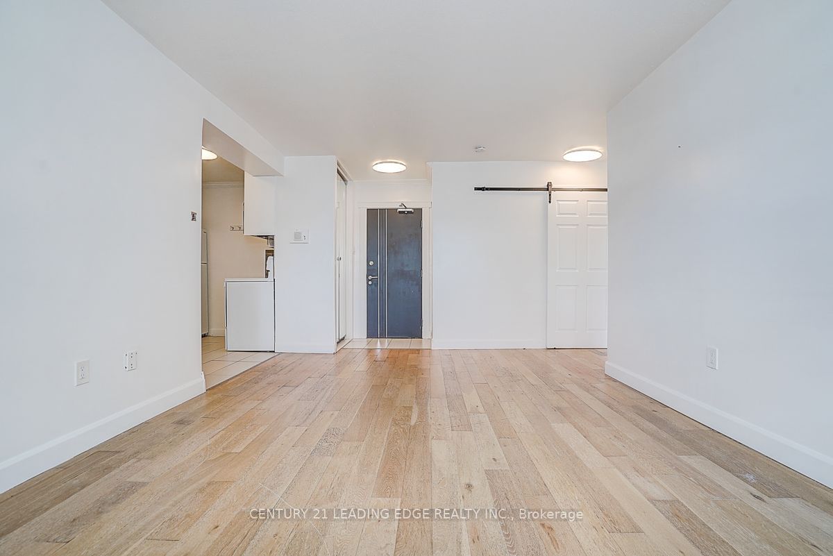 235 Grandravine Drive 201 Property Photo 16