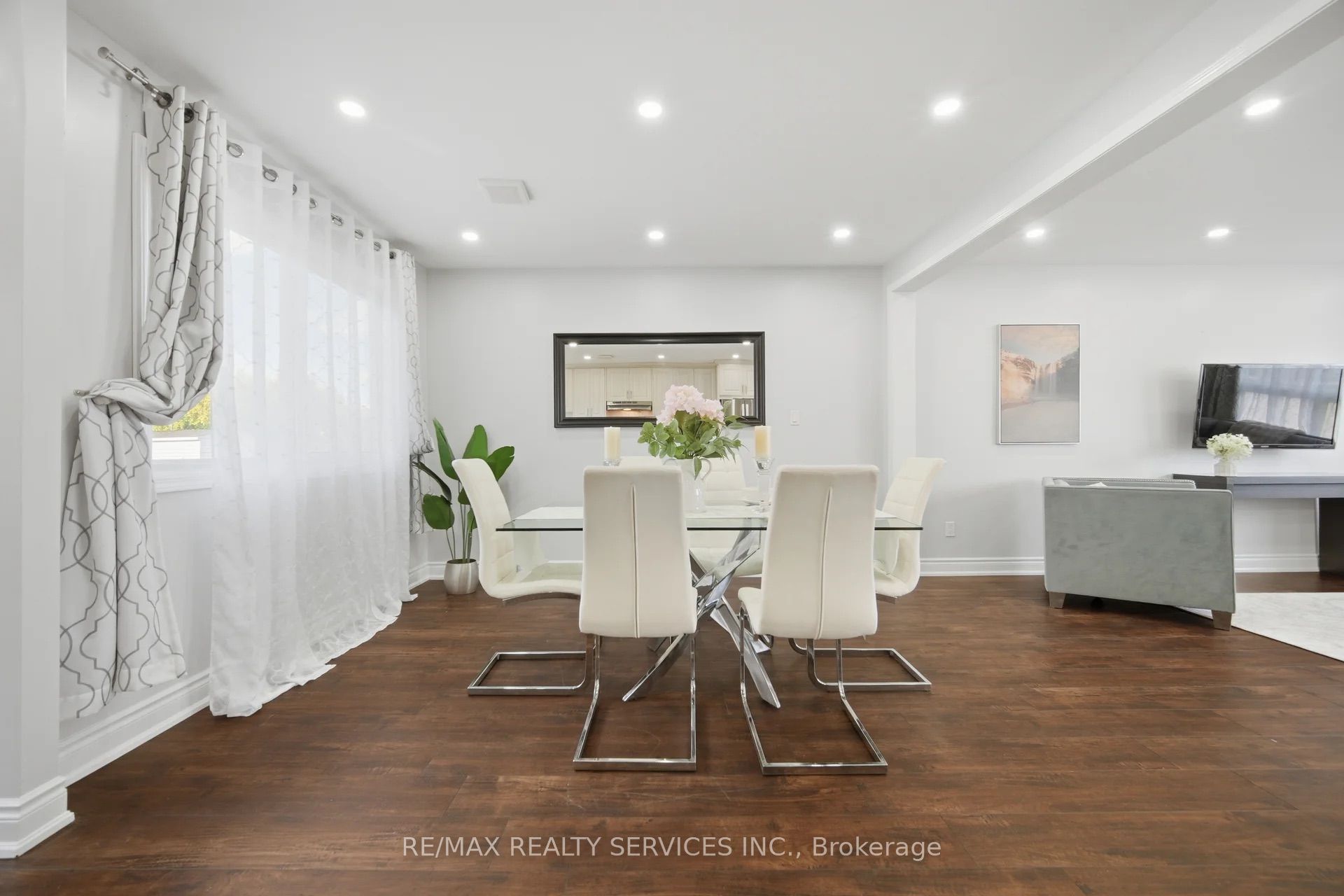 607 Woodward Avenue Property Photo 12