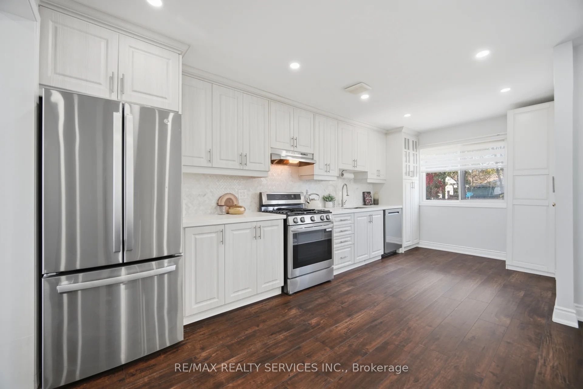 607 Woodward Avenue Property Photo 14