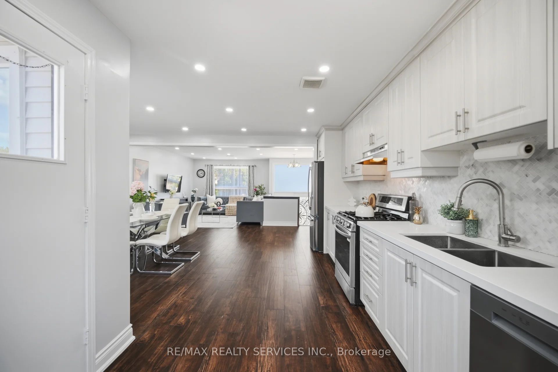 607 Woodward Avenue Property Photo 18