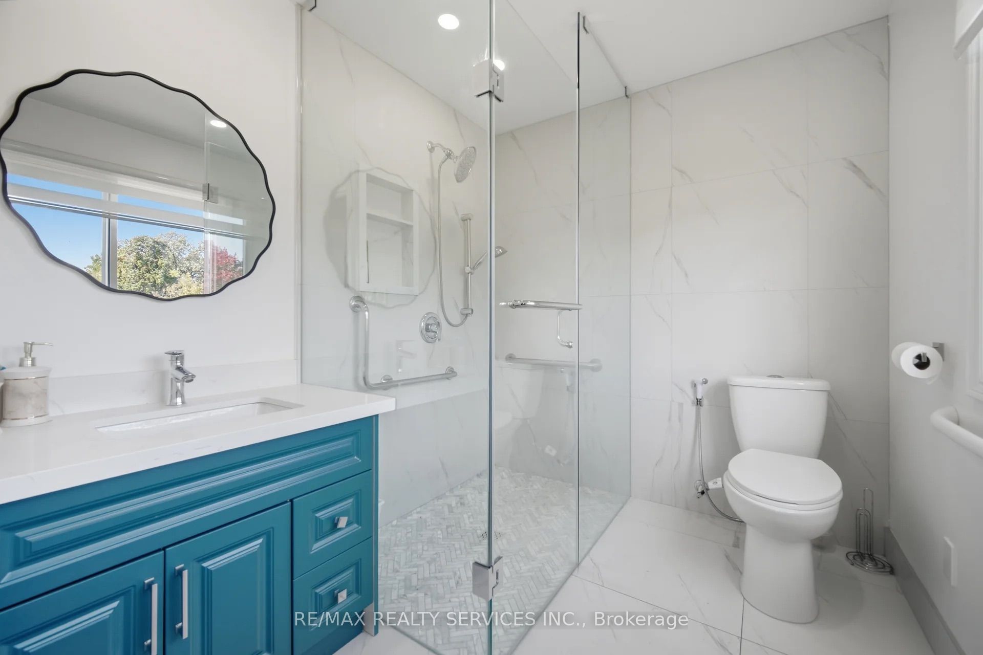 607 Woodward Avenue Property Photo 23