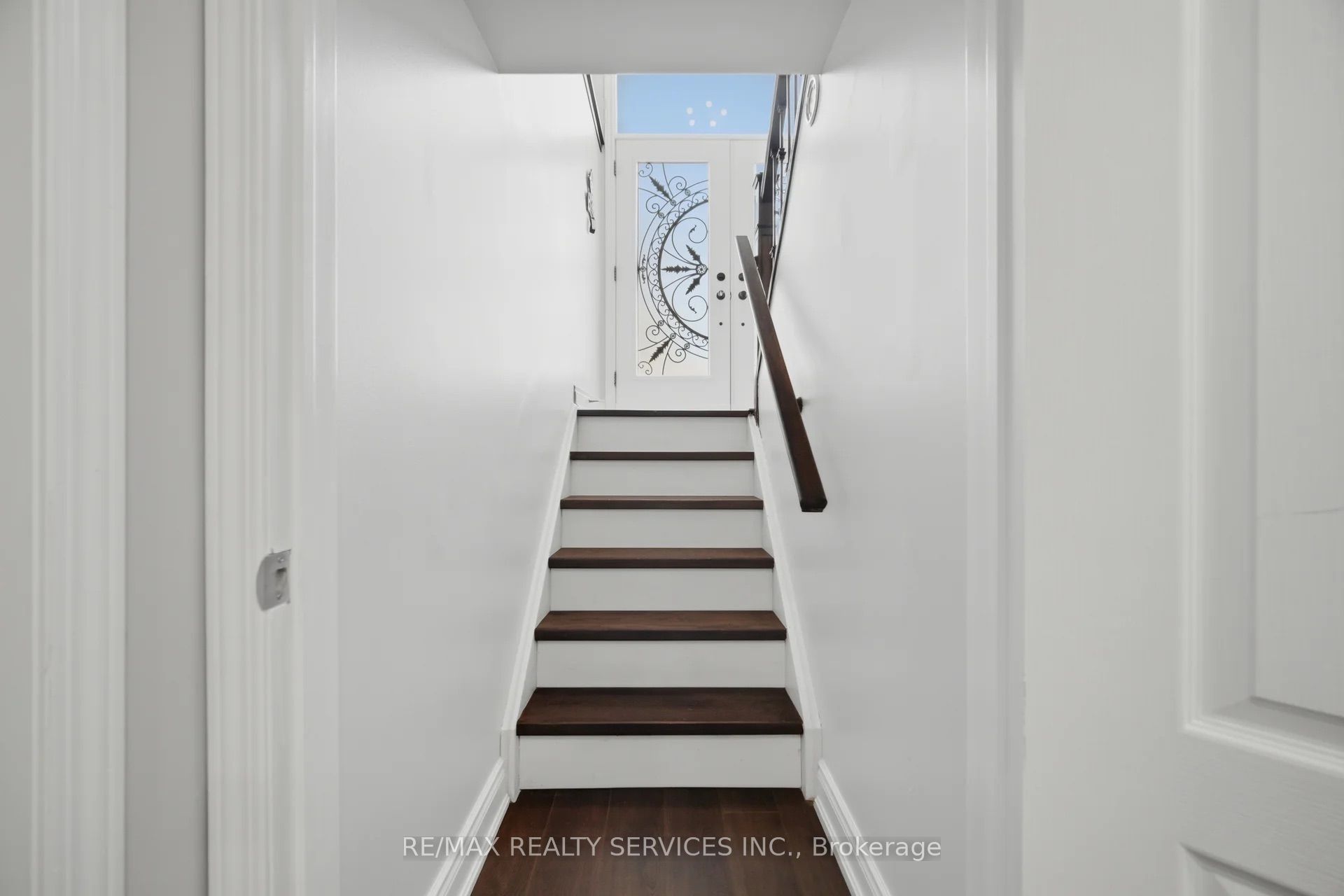 607 Woodward Avenue Property Photo 33