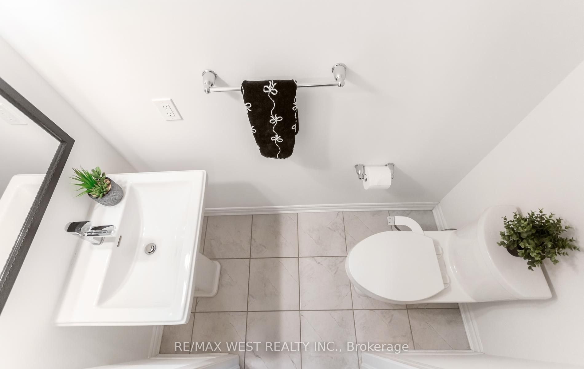 1000 Asleton Boulevard 90 Property Photo 38