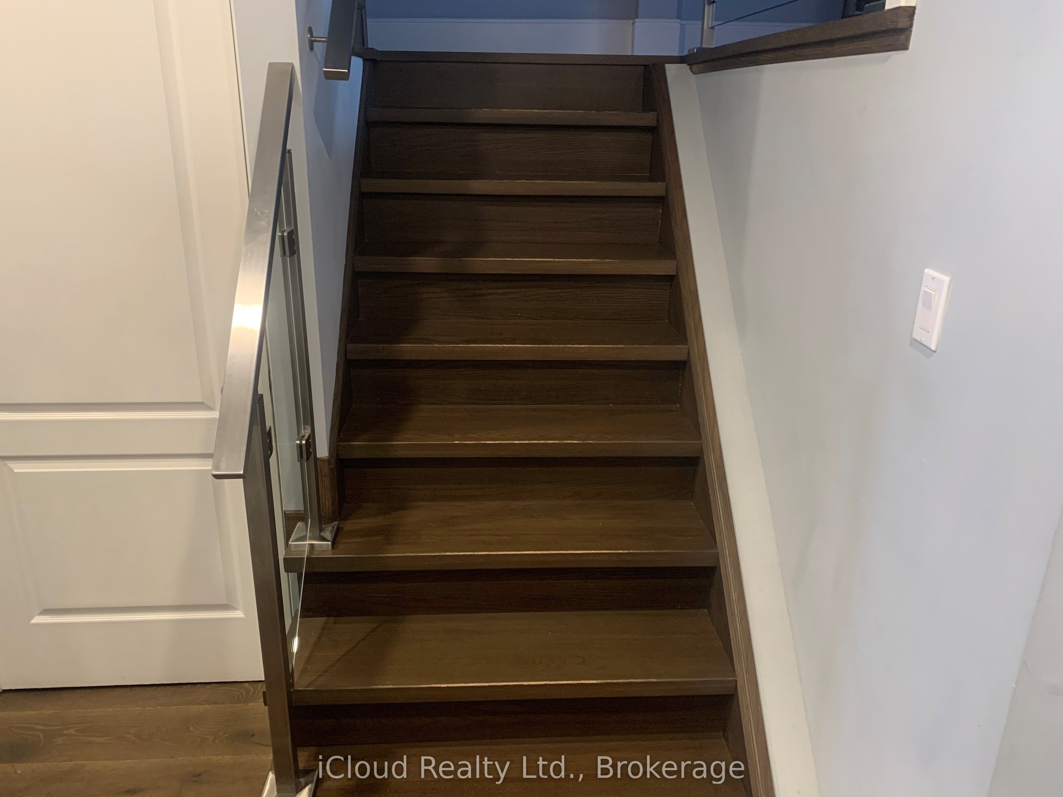 878 Blyleven Boulevard Property Photo 11