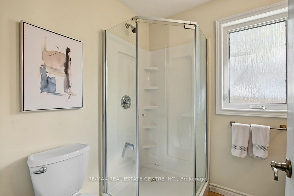 806 Hudson Court Property Photo 18