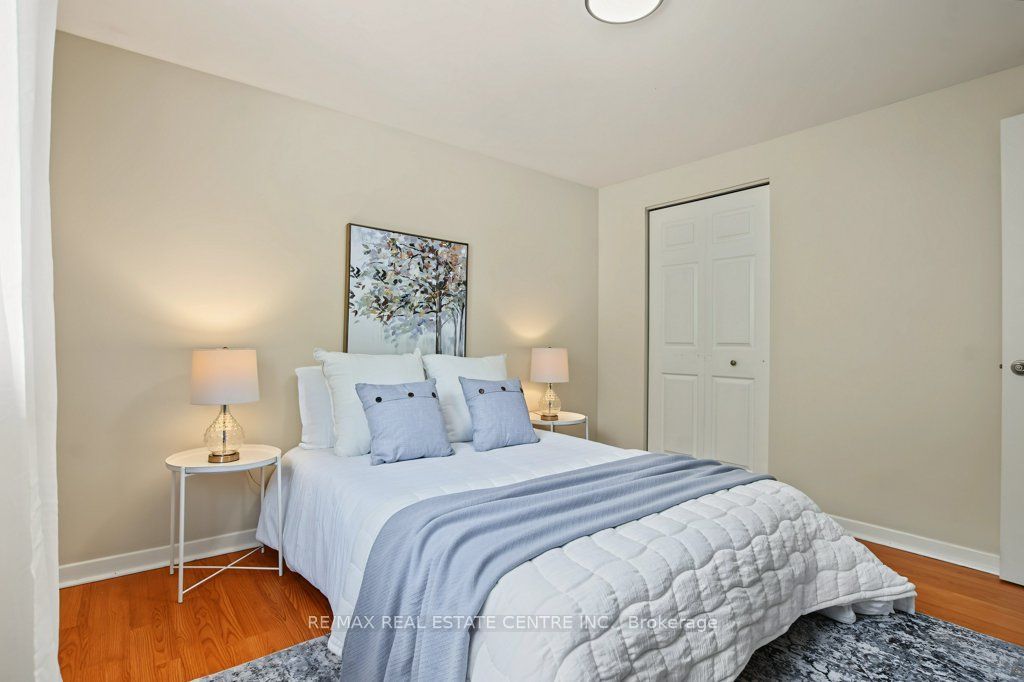 806 Hudson Court Property Photo 20