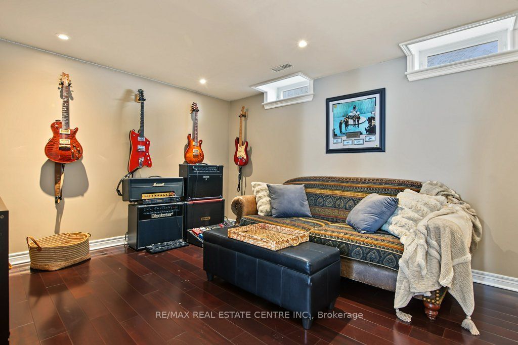 806 Hudson Court Property Photo 28