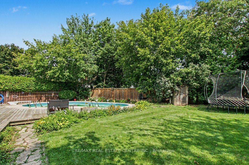 806 Hudson Court Property Photo 39