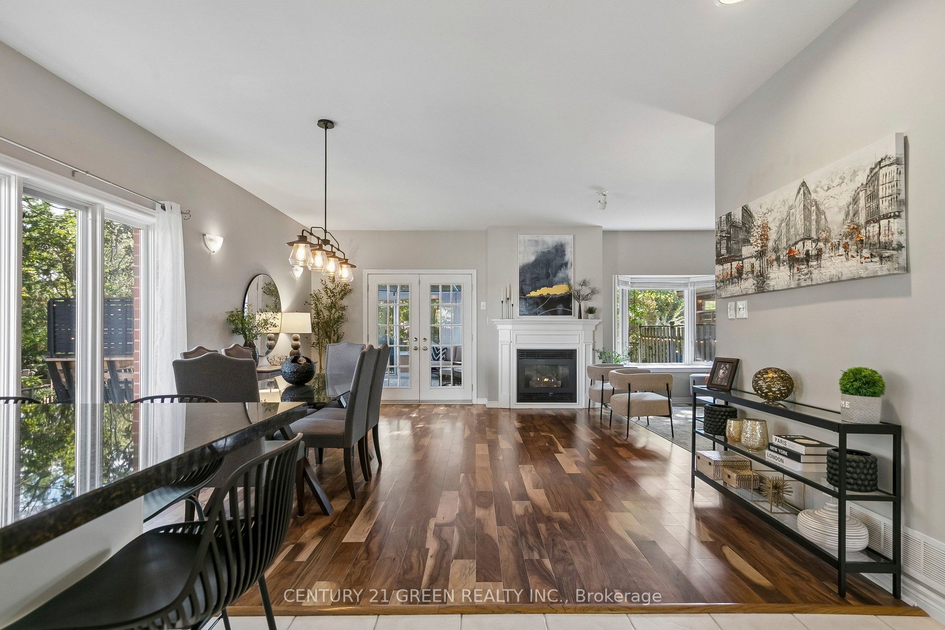 2024 Grovetree Lane Property Photo 12