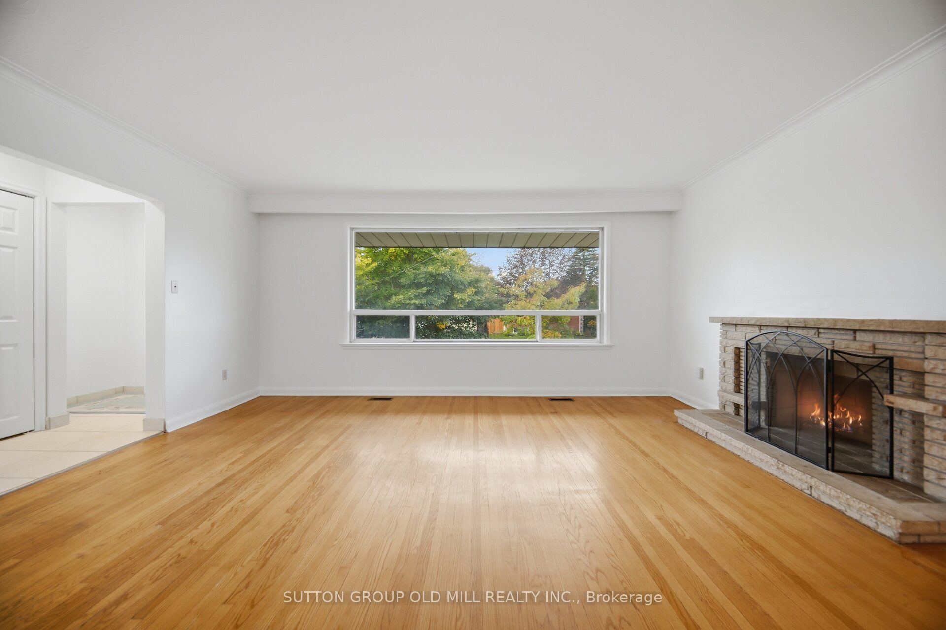 55 Sun Row Drive Property Photo 8
