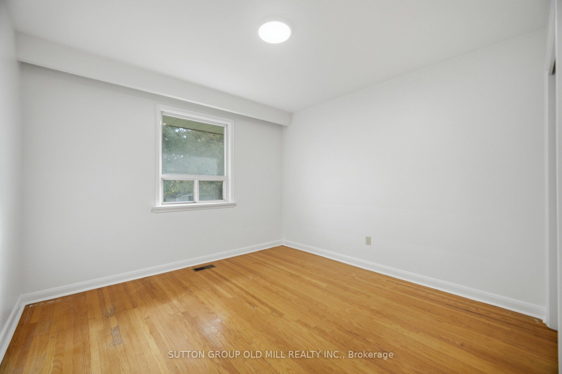 55 Sun Row Drive Property Photo 15