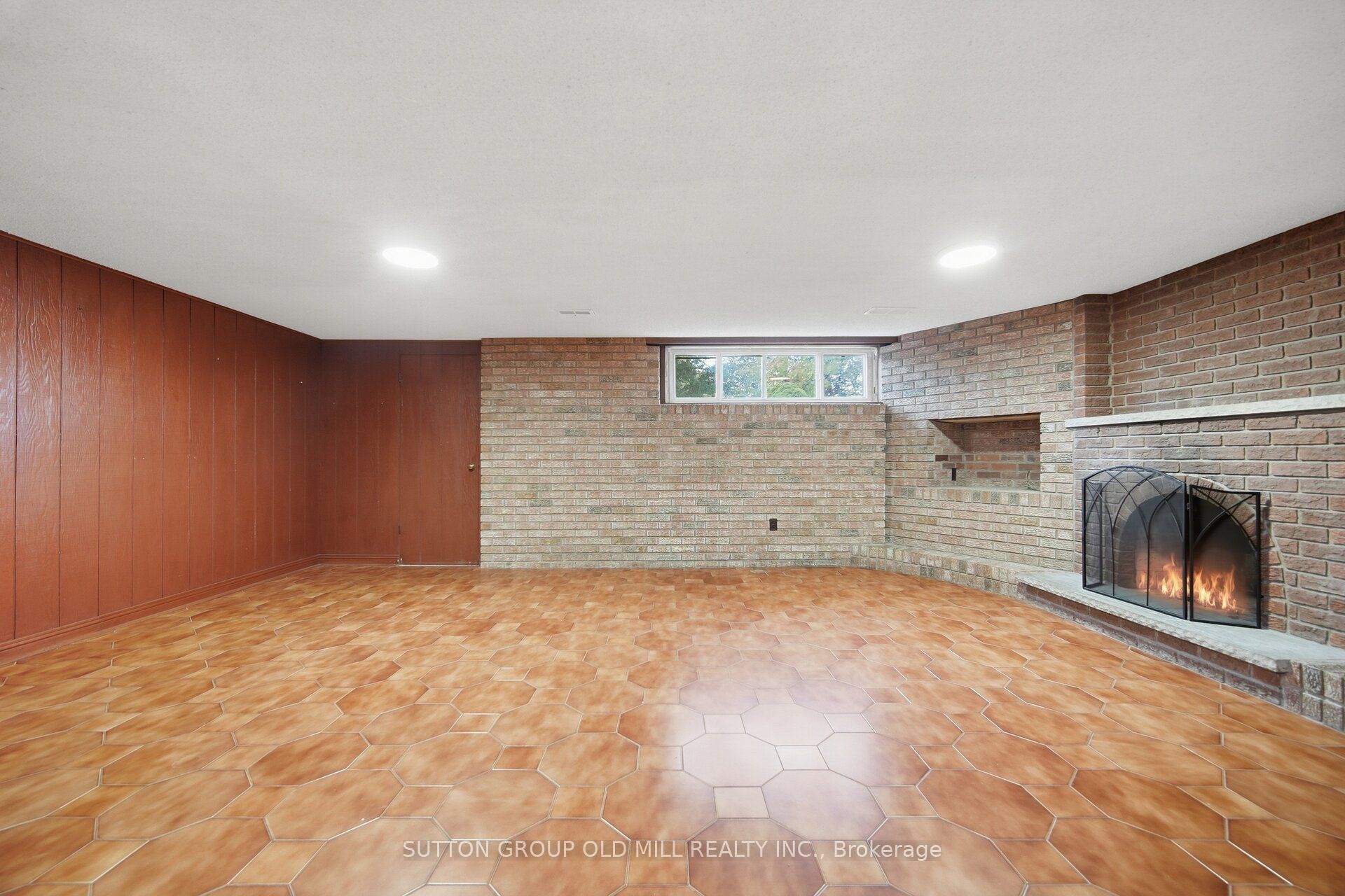 55 Sun Row Drive Property Photo 23