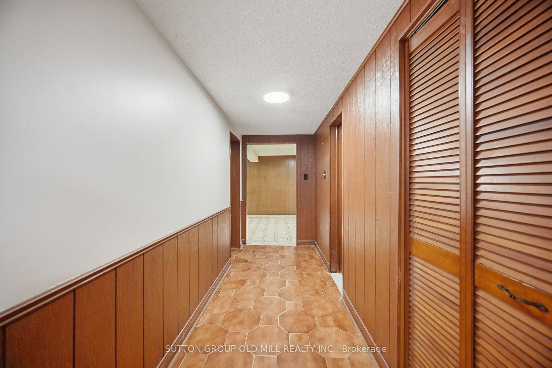 55 Sun Row Drive Property Photo 27