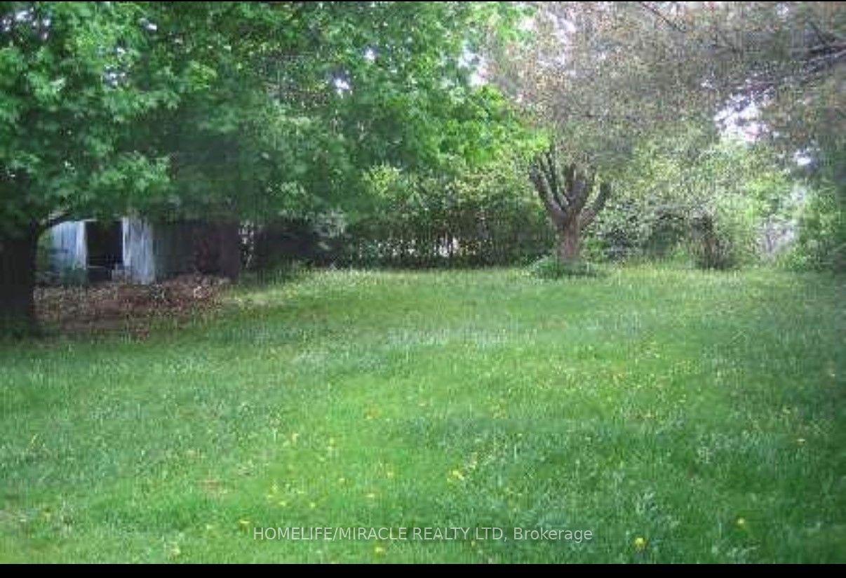 25 Four Leaf Drive Property Photo 13