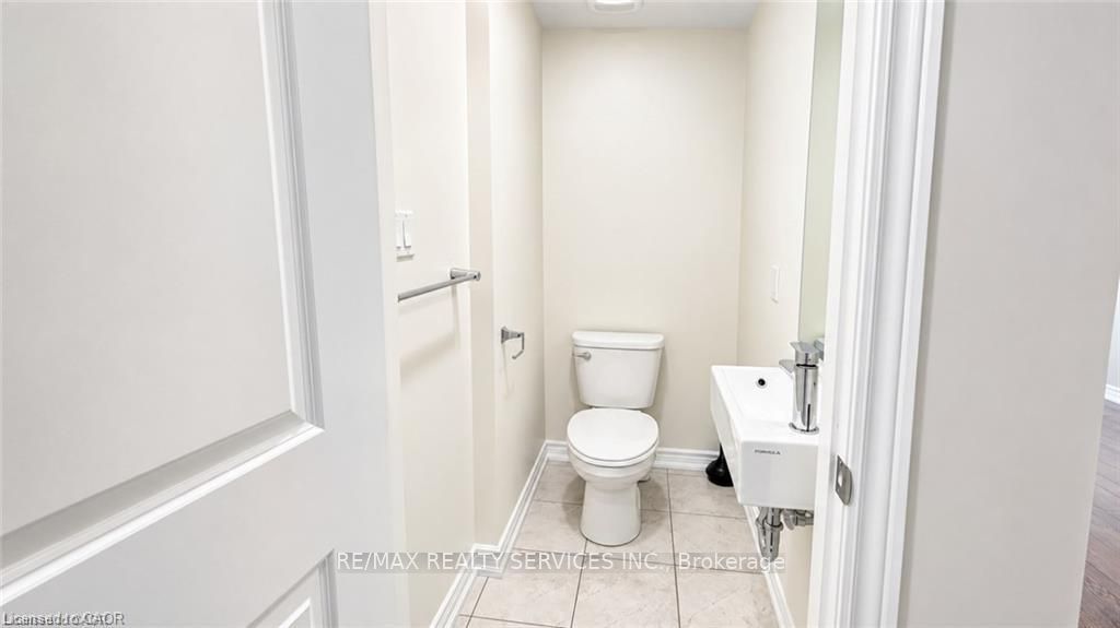 2205 Lillykin Street 4 Property Photo 10