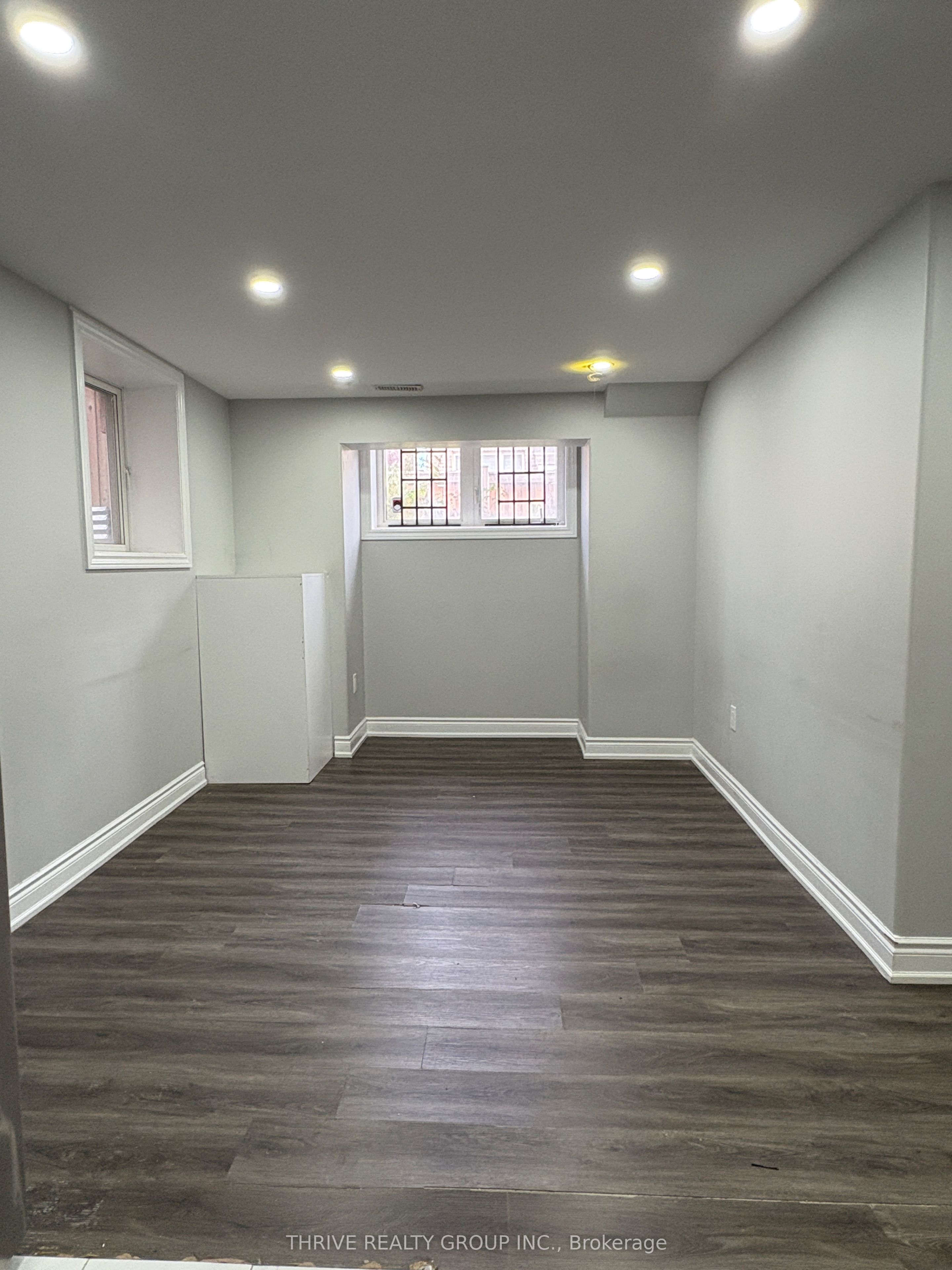1215 Clifford Point Property Photo 4