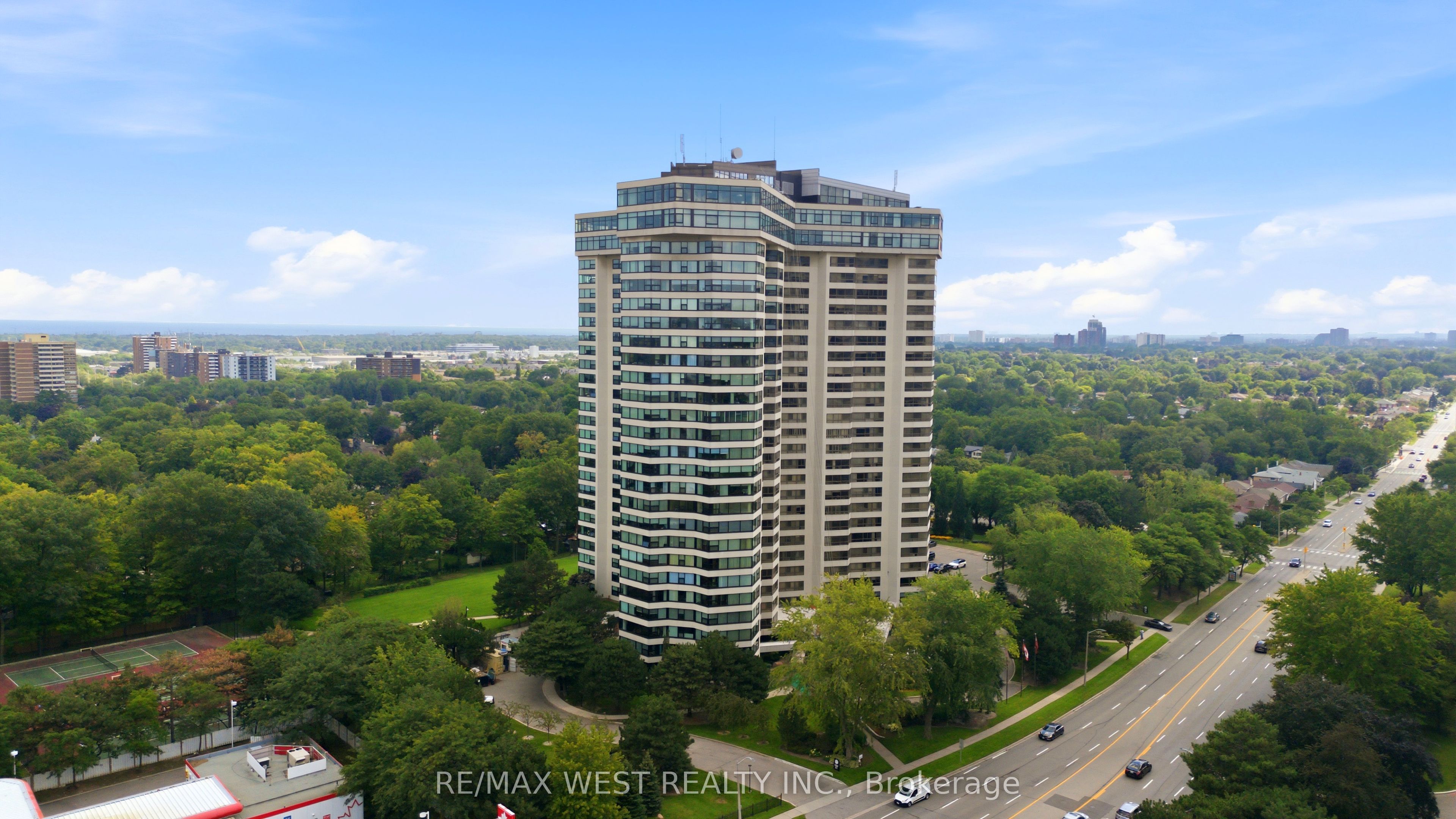 1300 Bloor Street 504 Property Photo 1