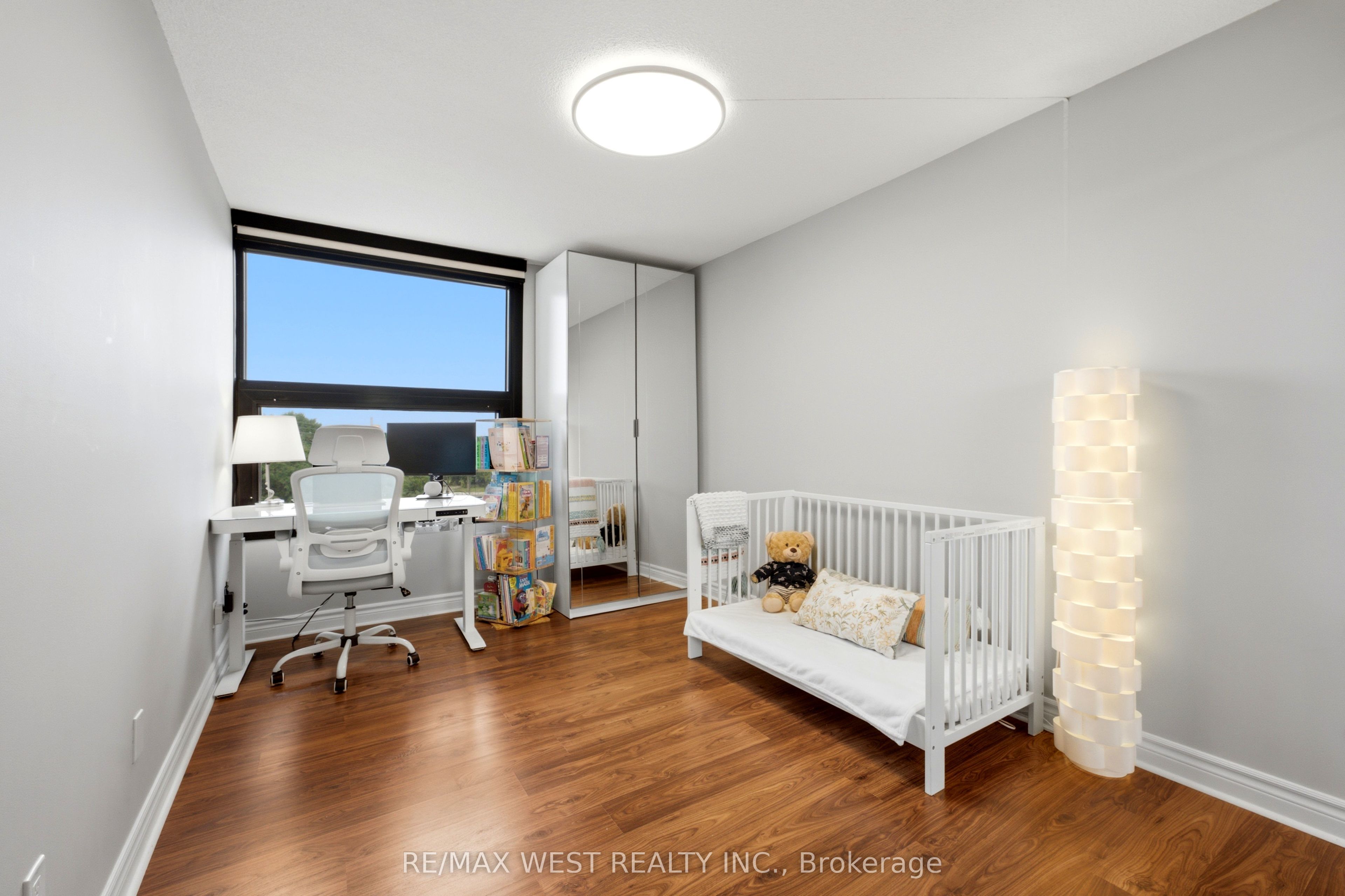 1300 Bloor Street 504 Property Photo 13