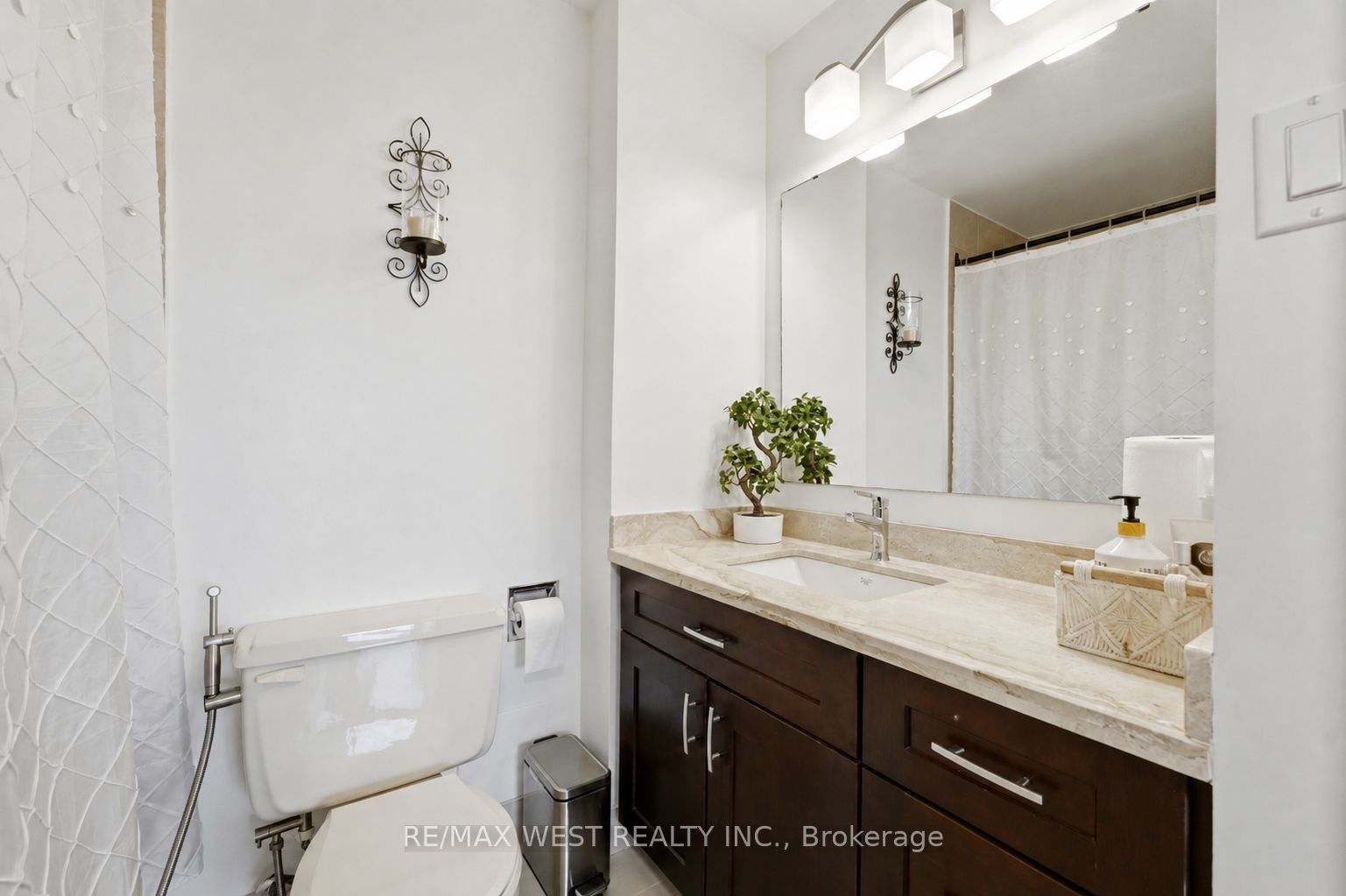 1300 Bloor Street 504 Property Photo 14