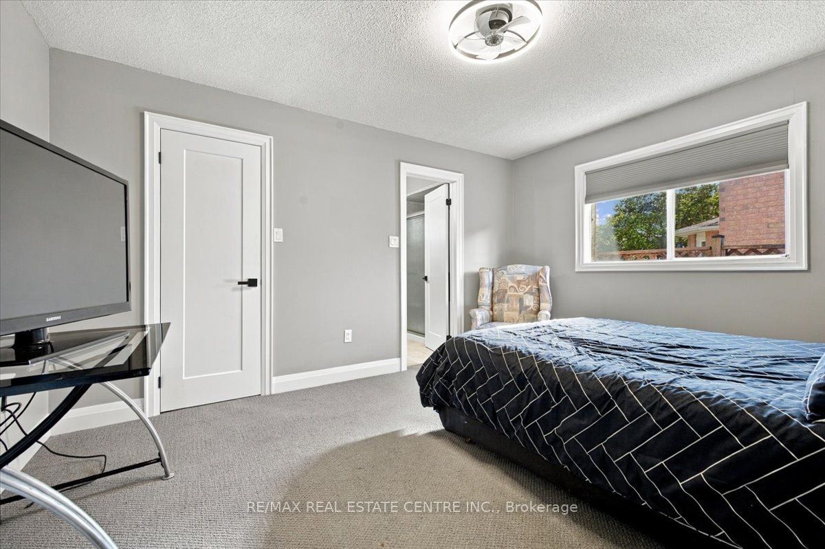 22 Birchway Place Property Photo 17