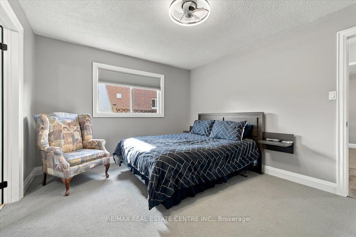 22 Birchway Place Property Photo 18