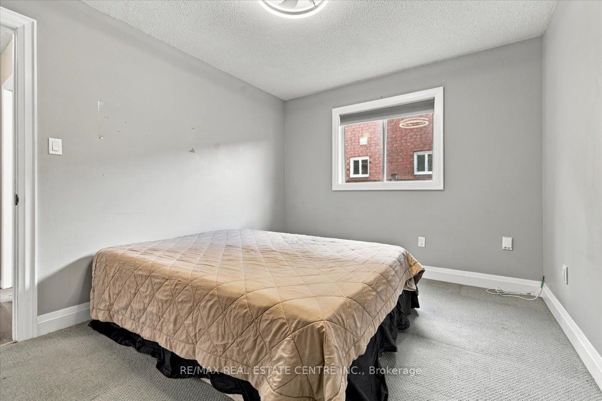 22 Birchway Place Property Photo 20