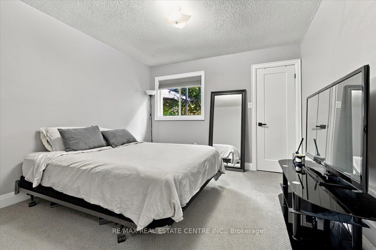 22 Birchway Place Property Photo 22