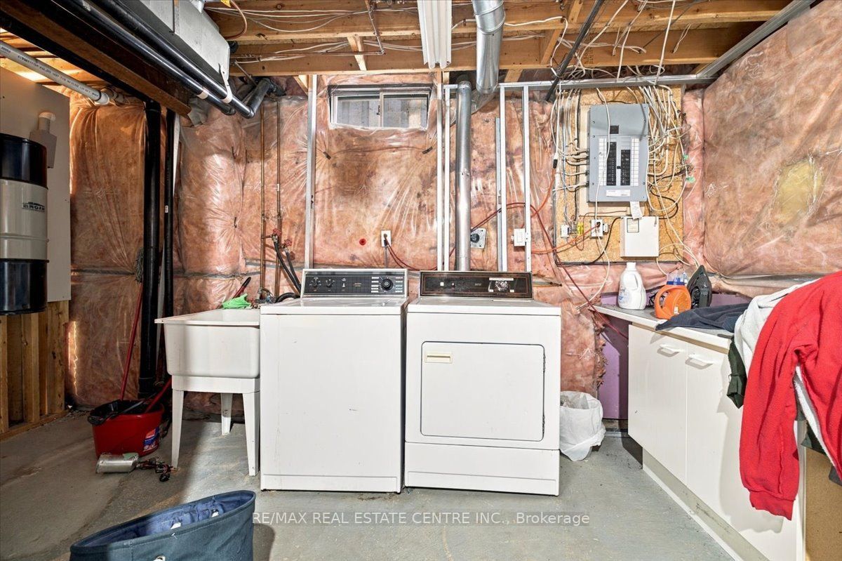 22 Birchway Place Property Photo 31
