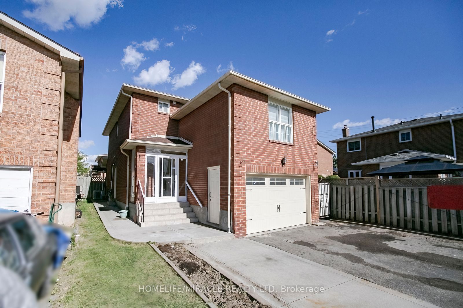 33 Adam Street Property Photo 2