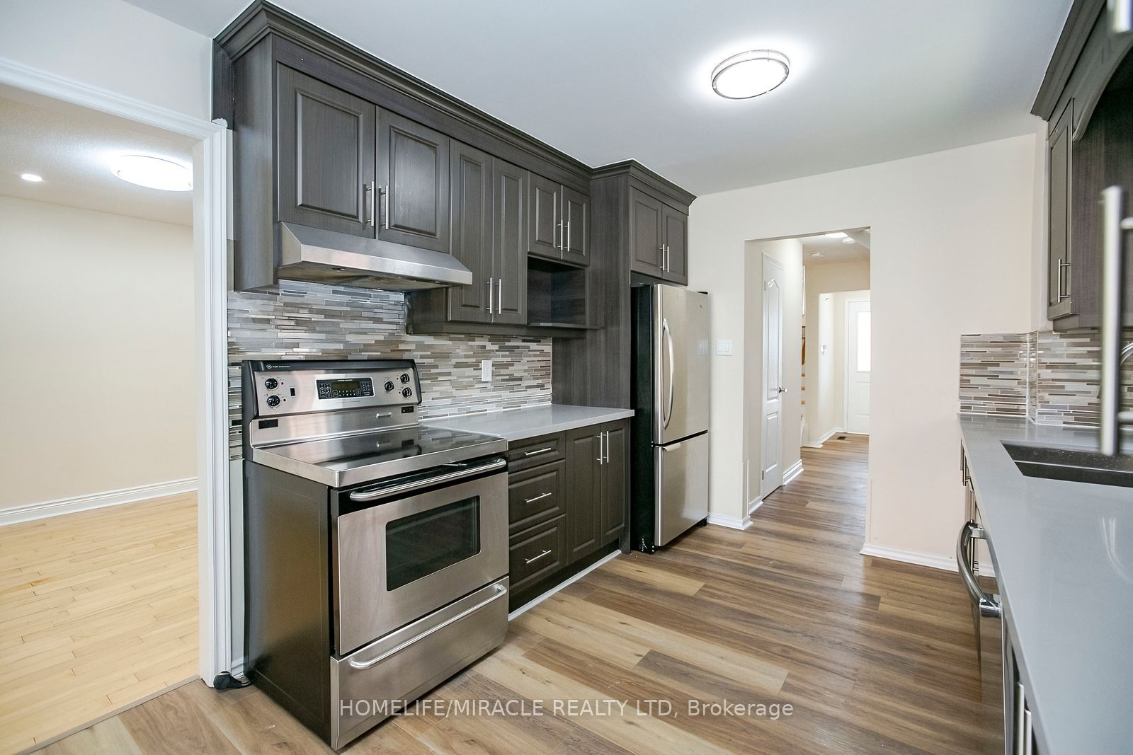 33 Adam Street Property Photo 11
