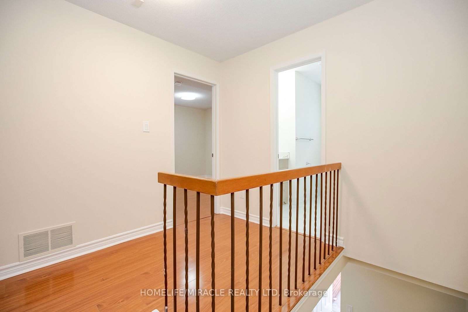 33 Adam Street Property Photo 19