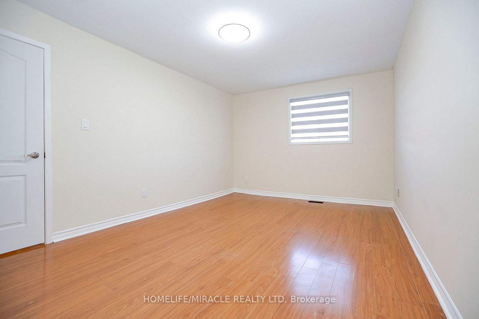 33 Adam Street Property Photo 22
