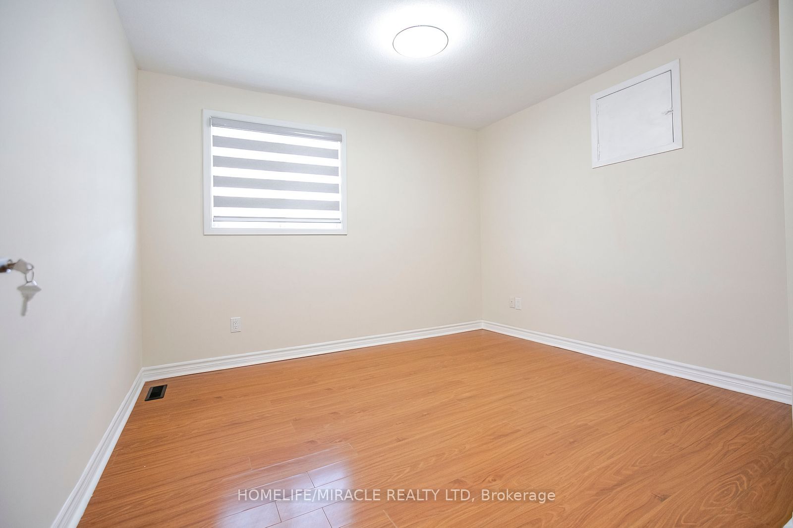 33 Adam Street Property Photo 34