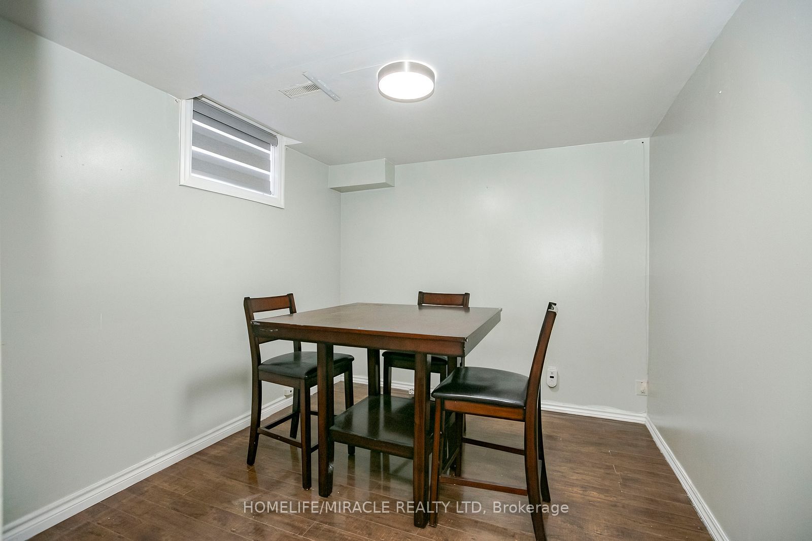 33 Adam Street Property Photo 41