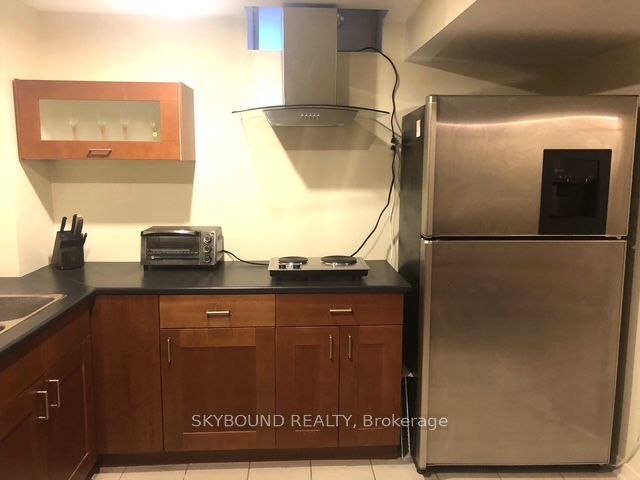 4833 Wild Rose Street Basement Apartment Property Photo 4