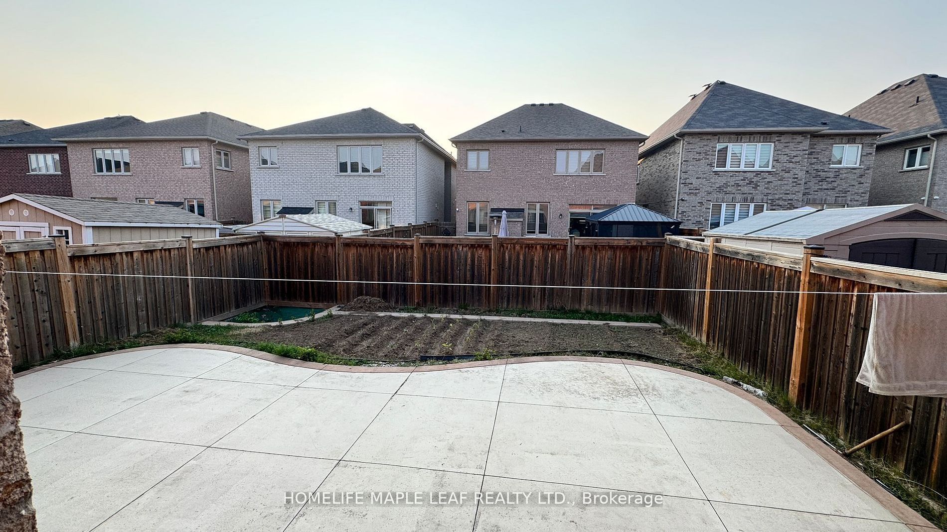 8 Ricardo Road Property Photo 14
