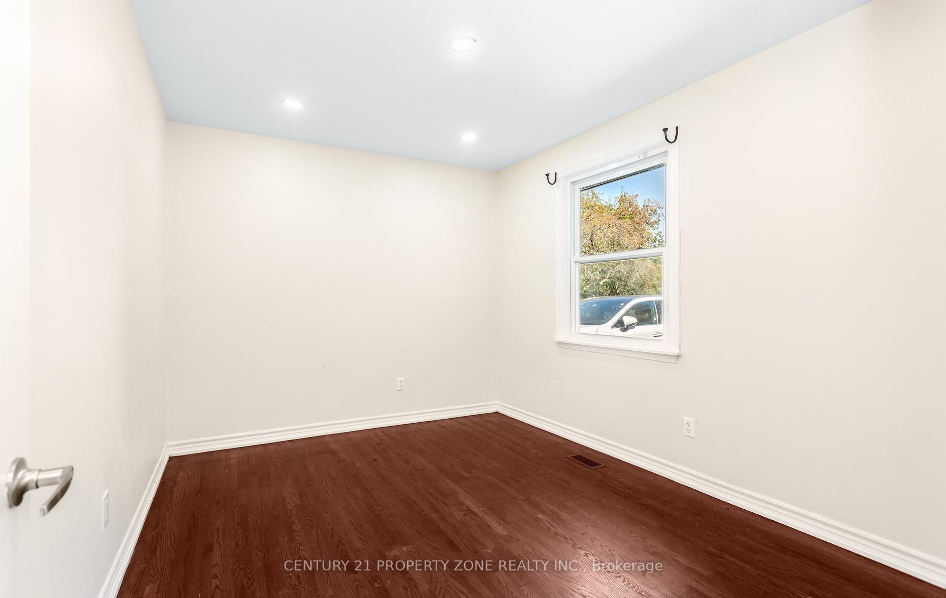 55 Brentwood Drive Property Photo 17