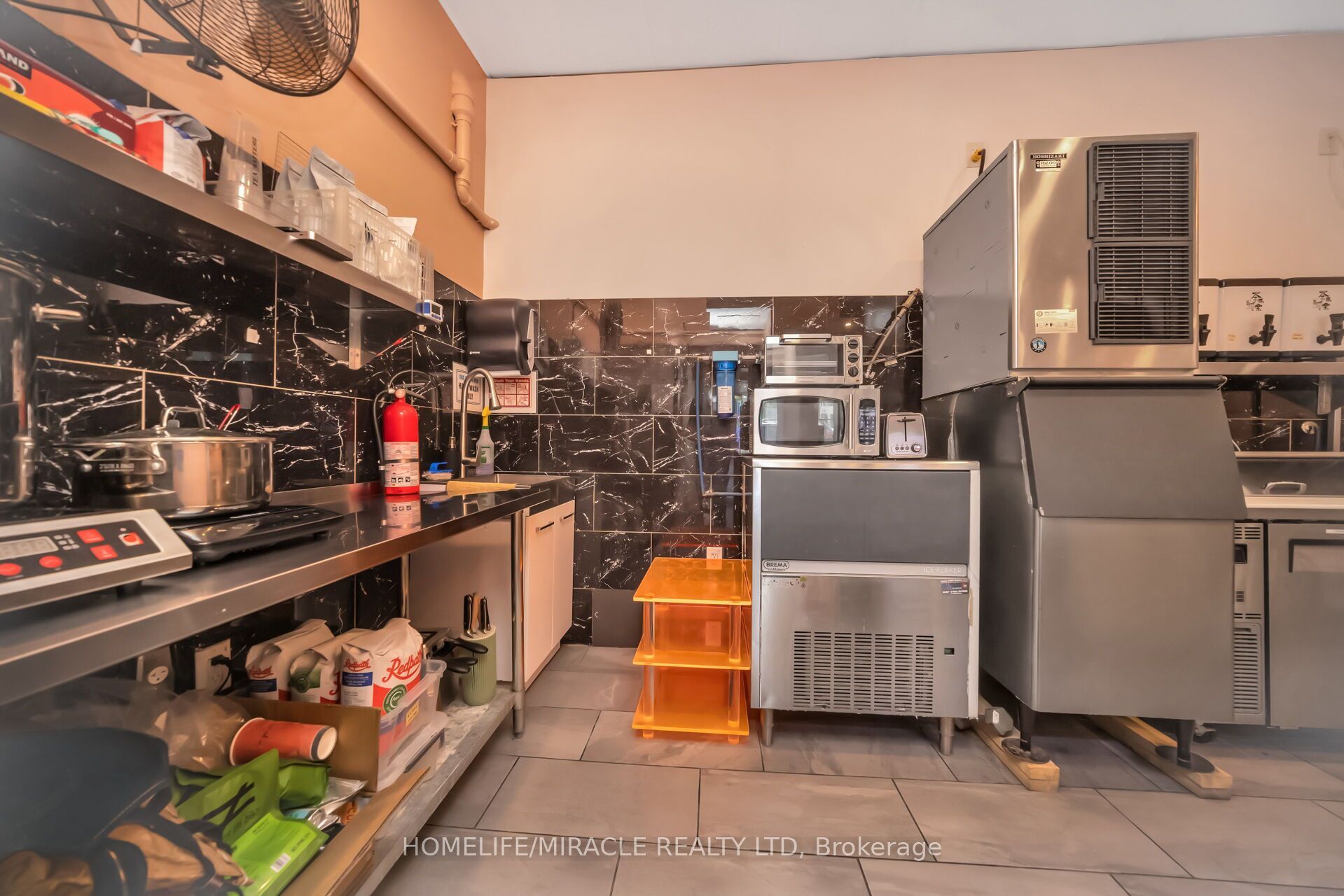 259 Lakeshore Road E Property Photo 19