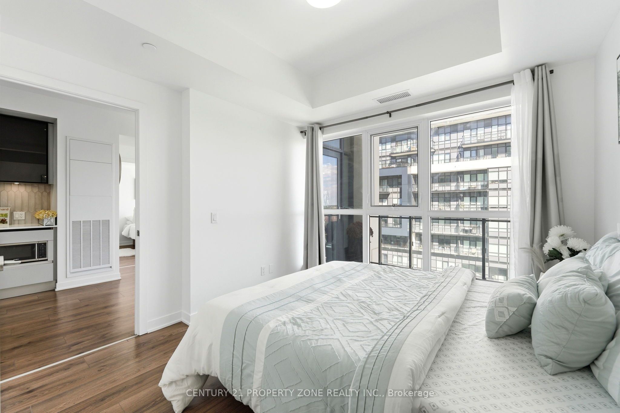 405 Dundas Street W 719 Property Photo 12