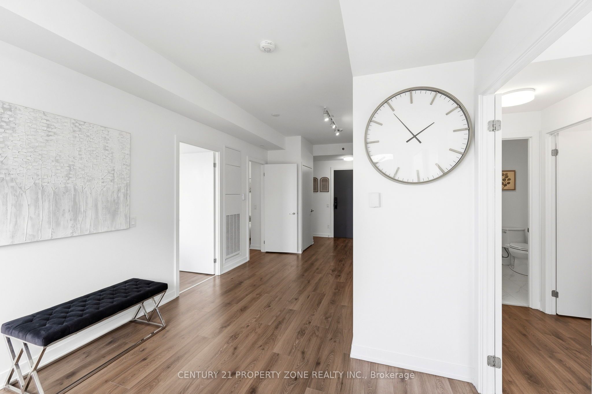 405 Dundas Street W 719 Property Photo 17
