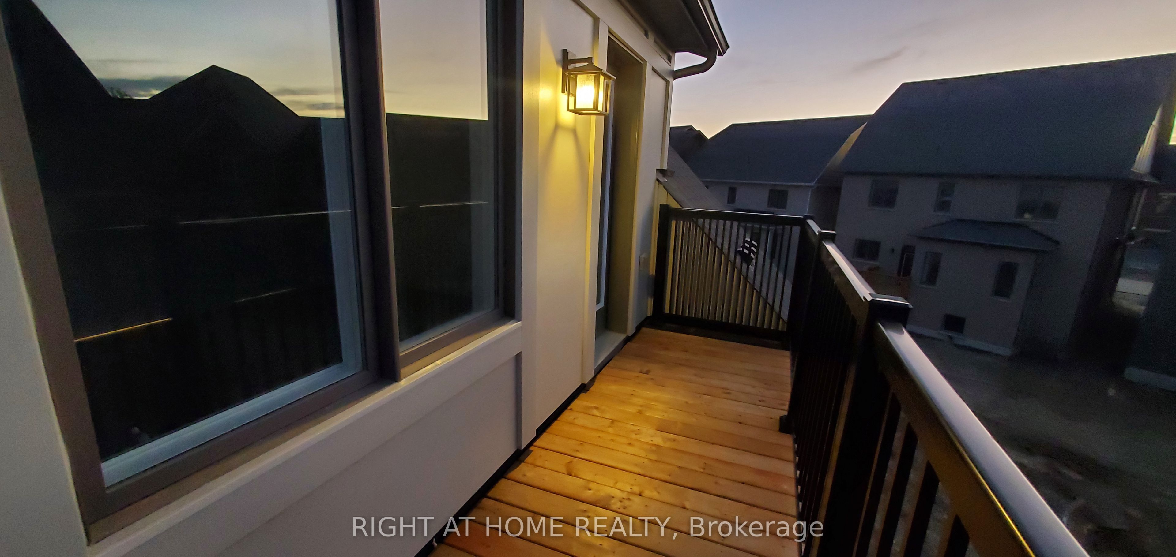 18 Kings Hill Drive Property Photo 18