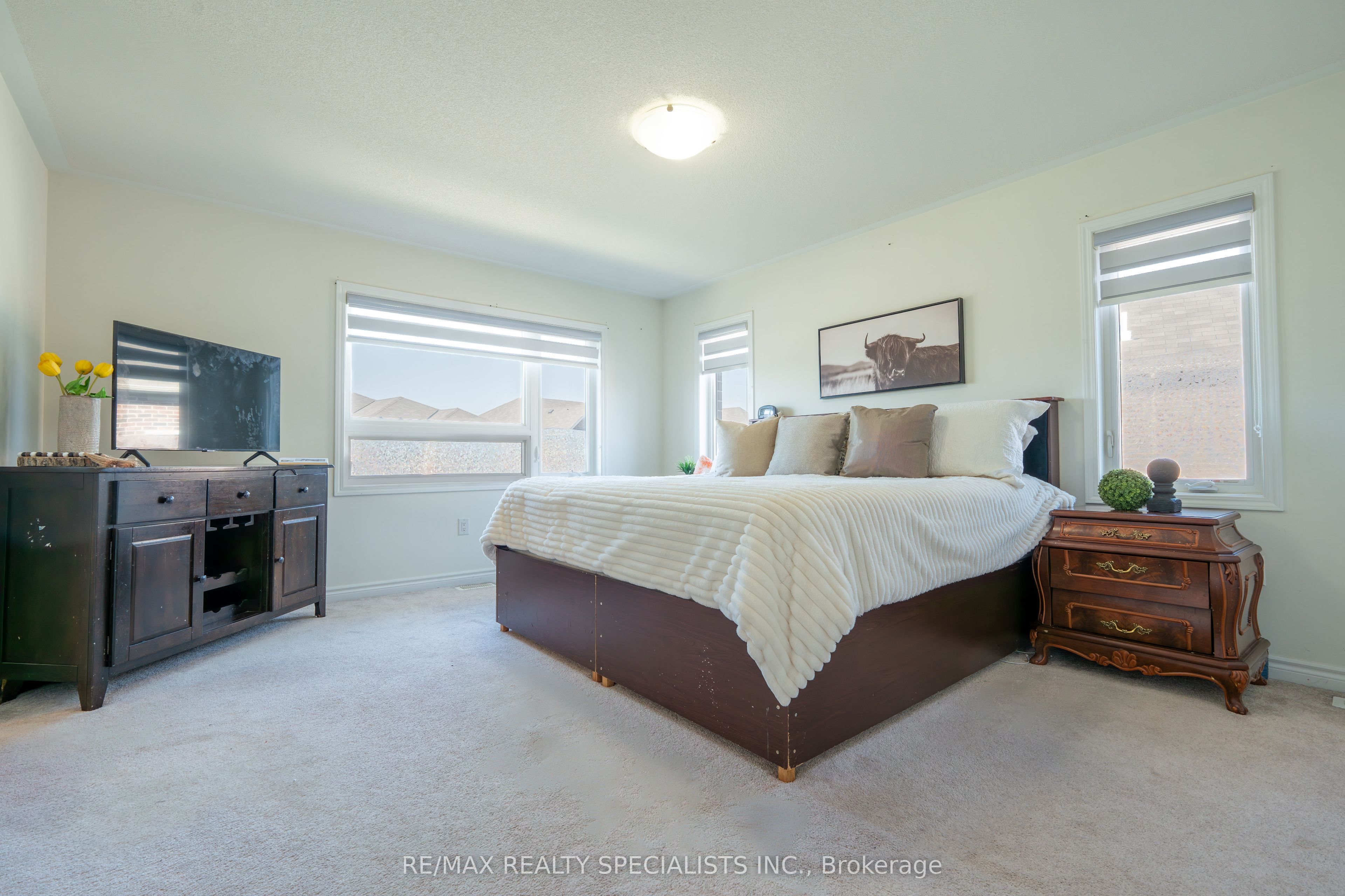 1 Boothill Drive Property Photo 15