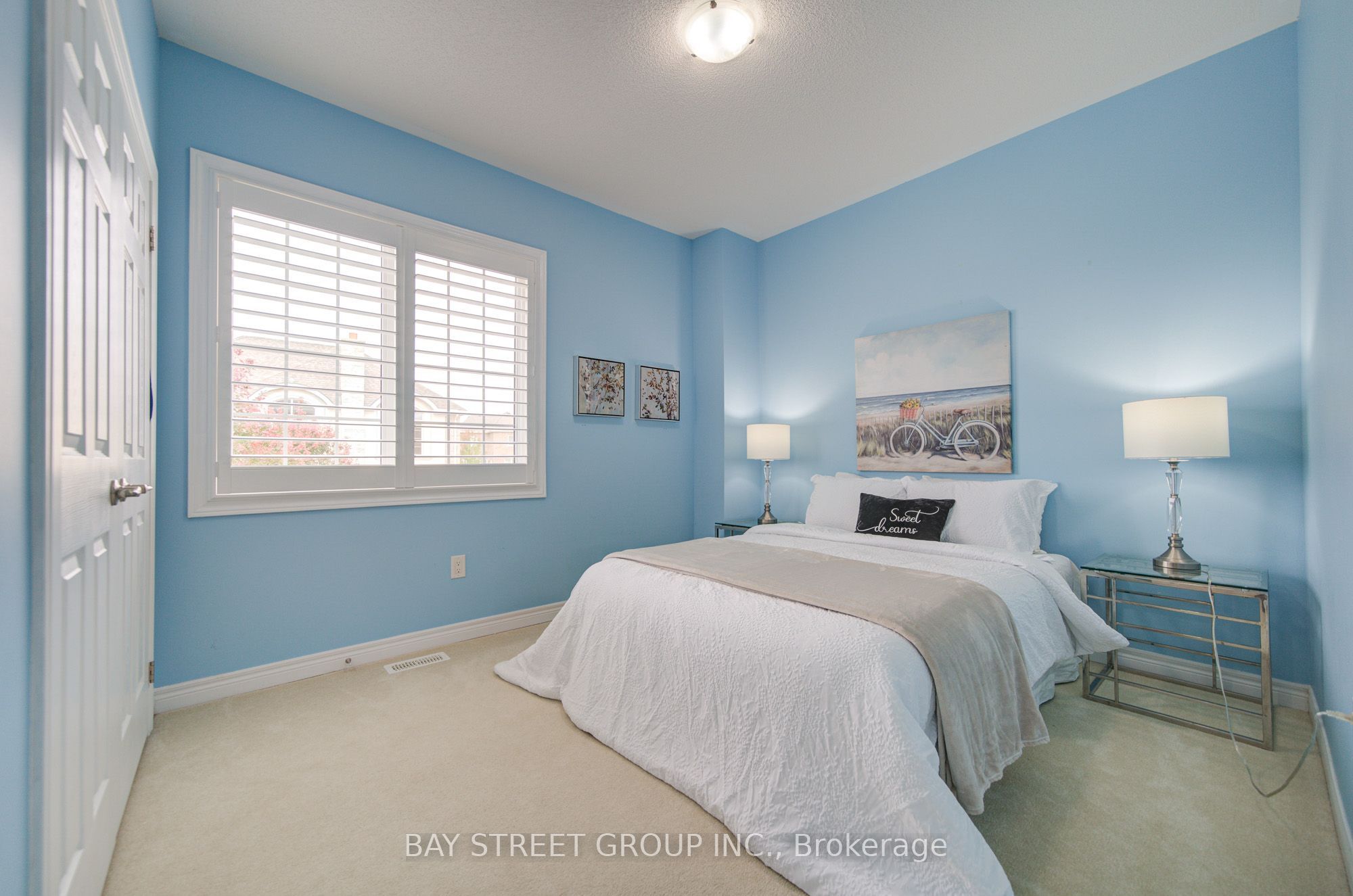382 Begonia Gardens Property Photo 23