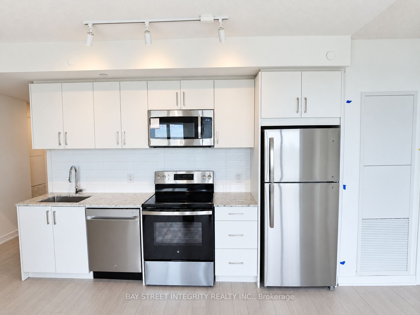 4010 Eglinton Avenue W 1108 Property Photo 5