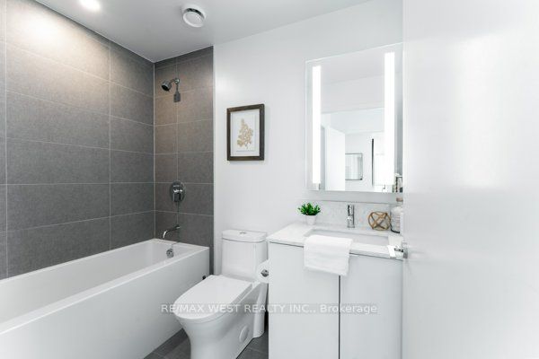 270 Dufferin Street W 1207 Property Photo 22