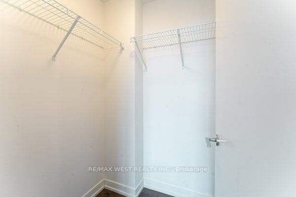 270 Dufferin Street W 1207 Property Photo 23