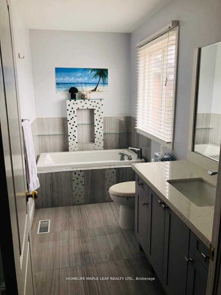 1758 Westbridge Way Property Photo 12