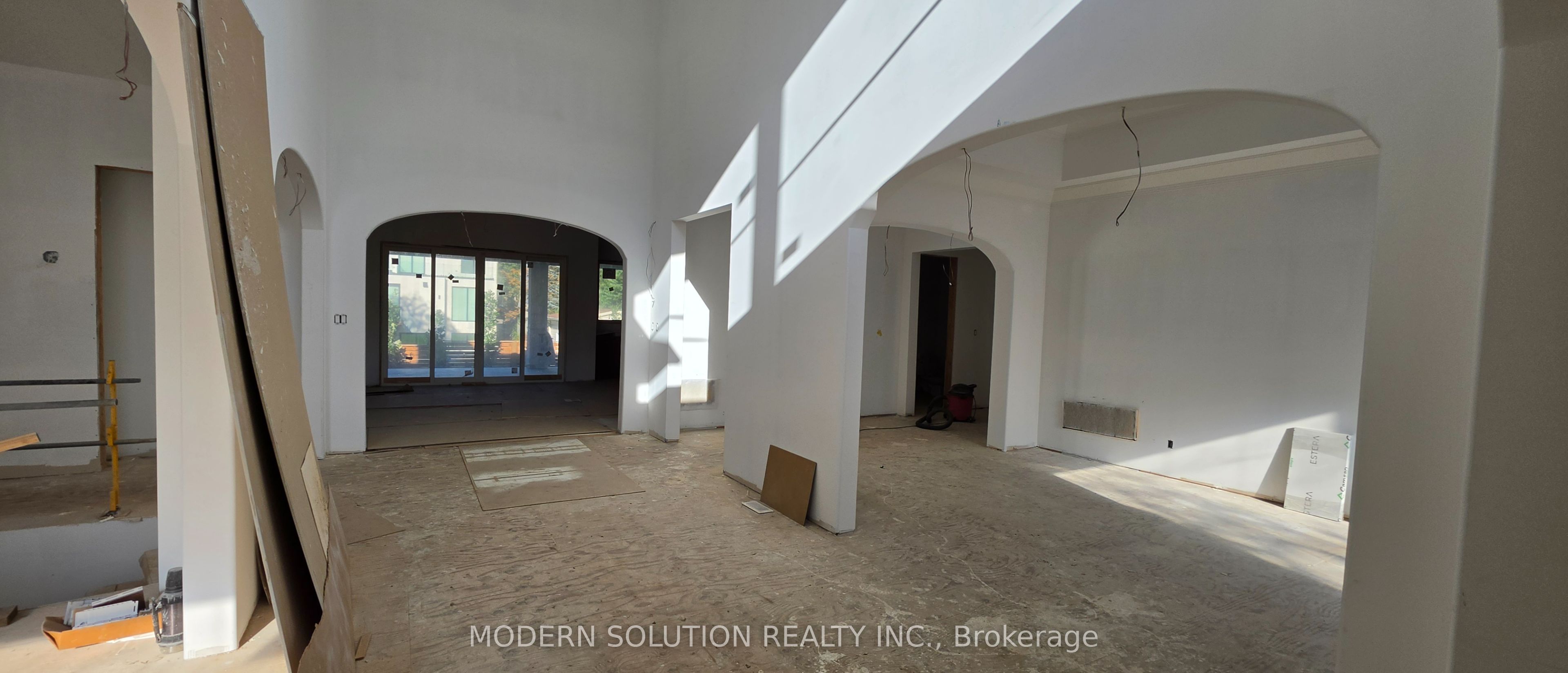1623 Magenta Court Property Photo 4